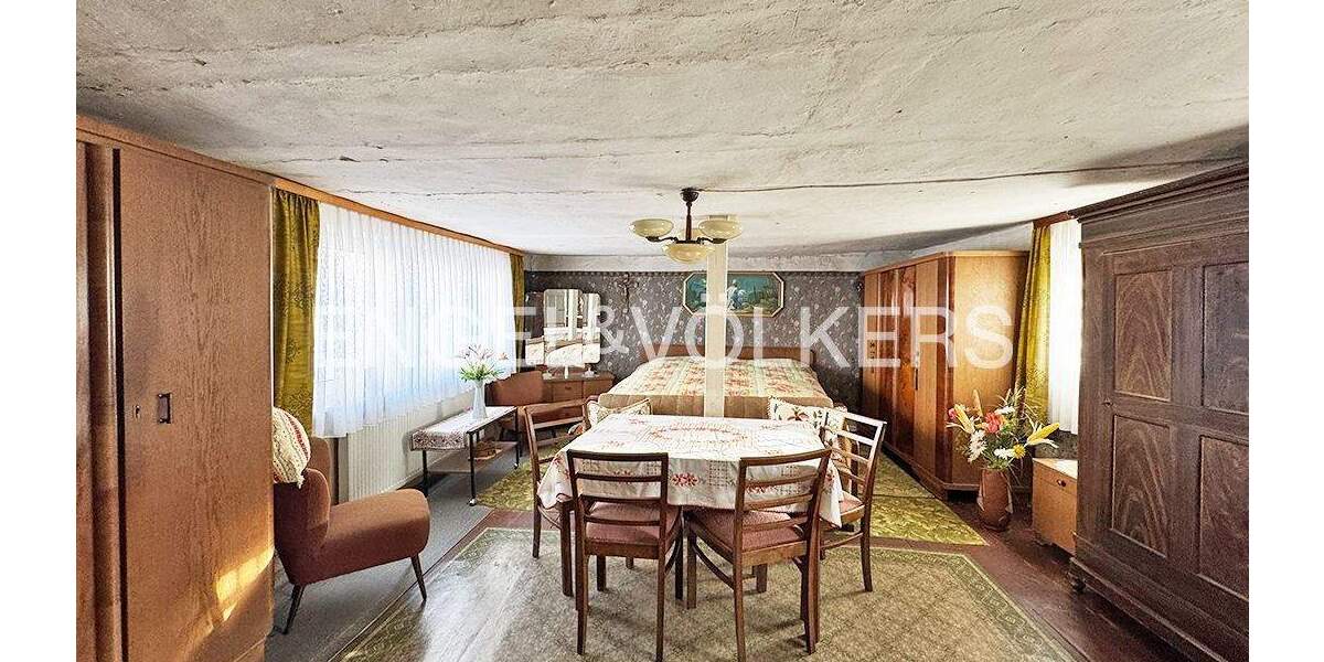 Mehrfamilienhaus, Wohnhaus Bad Nauheim Nieder-Mörlen - 5 Zimmer, 150 m&sup2;, 280.000&euro; | Angebot:25676886