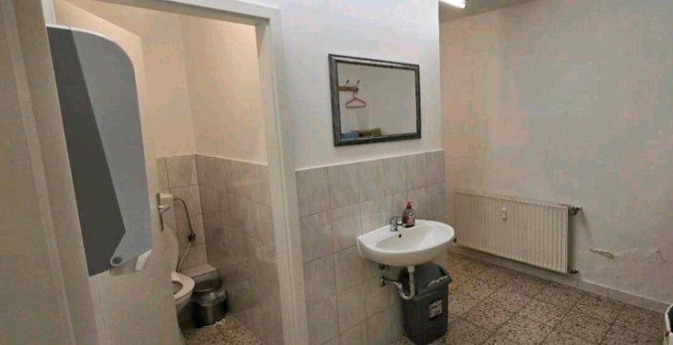 Mehrfamilienhaus, Wohnhaus Haiger - 11 Zimmer, 280 m&sup2;, 350.000&euro; | Angebot:26480479