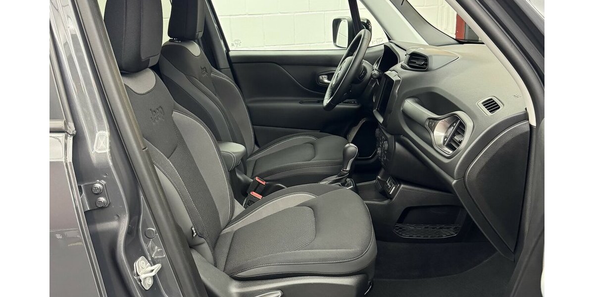 Jeep Renegade 1.5 Mild-Hybrid Limited Panoramadach 15.835 km 21.590 &euro; Lich 35423