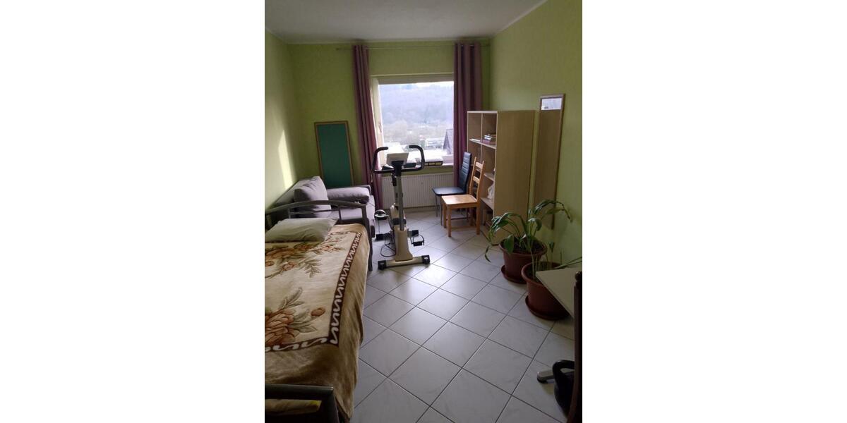 Einfamilienhaus Leun - 10 Zimmer, 285 m&sup2;, 420.000&euro; | Angebot:25358116