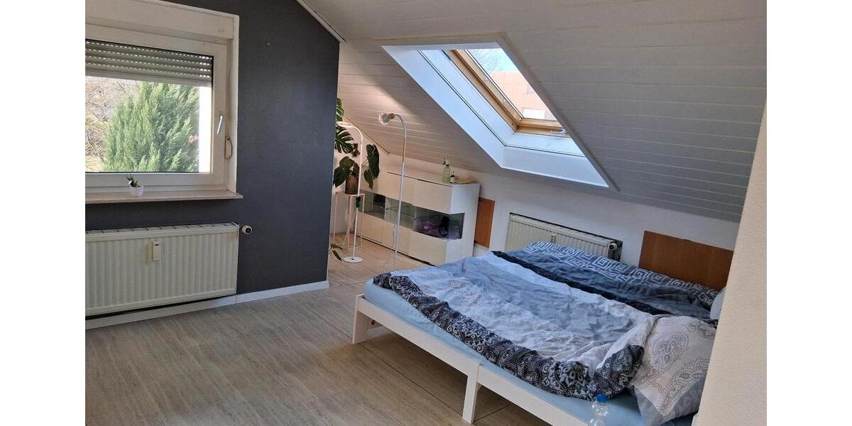 Dachgeschoßwohnung Gießen Allendorf - 2 Zimmer, 64 m&sup2;, 700&euro; | Angebot:25920476