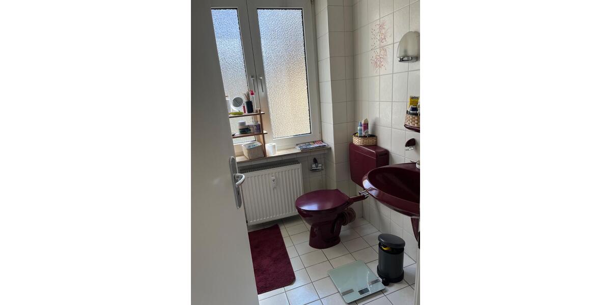 Etagenwohnung Gießen - 3 Zimmer, 75 m&sup2;, 900&euro; | Angebot:26004063