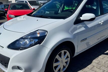 Renault Clio 40.000 km 6.000 &euro; Beselich- Obertiefenbach 65614