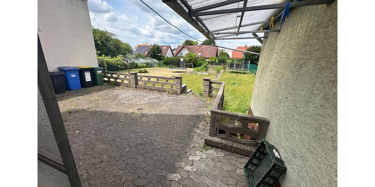 Einfamilienhaus Linden - 6 Zimmer, 220 m&sup2;, 380.000&euro; | Angebot:27023922