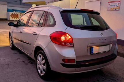 Renault Clio 141.000 km 2.000 &euro; Driedorf 35759