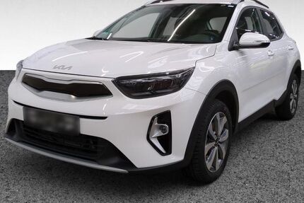 Kia Stonic 8.500 km 19.800 &euro; Haiger 35708