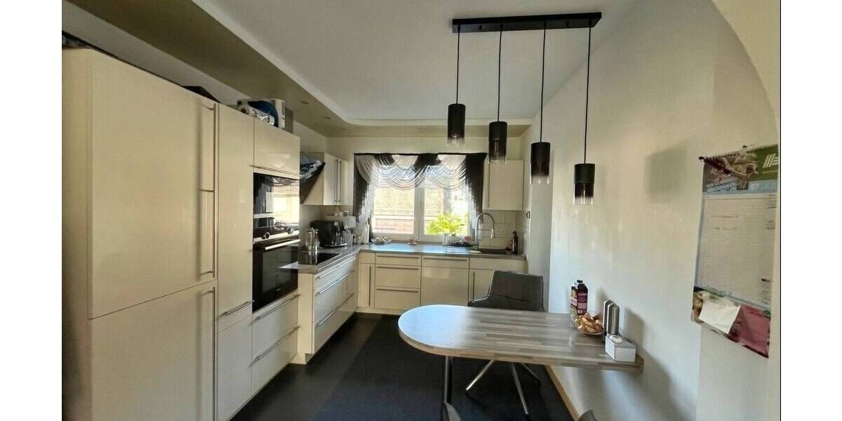 Einfamilienhaus Mittenaar Ballersbach - 7 Zimmer, 170 m&sup2;, 545.000&euro; | Angebot:25969389