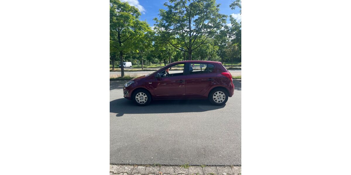 Hyundai i20 117.863 km 4.400 &euro; Wetzlar 35576