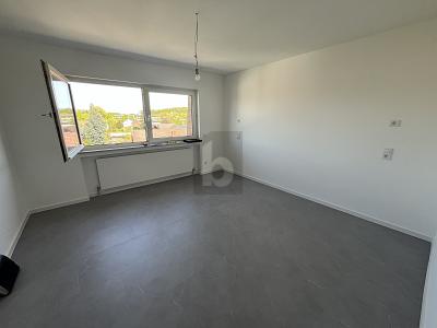 KERNSANIERT MIT VIEL LICHT UND FERNBLICK - Dachgeschoßwohnung Lollar | Angebot:26688801