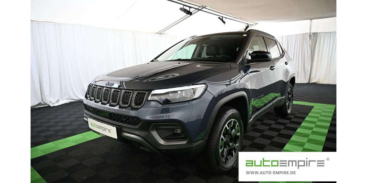 Jeep Compass 22.723 km 27.490 &euro; Butzbach 35510