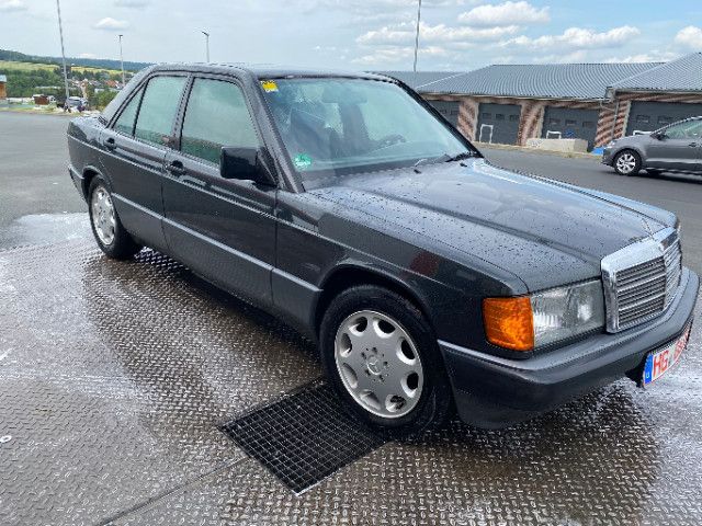 Mercedes-Benz 190 150.000 km 5.400 &euro; Neu-Anspach 61267