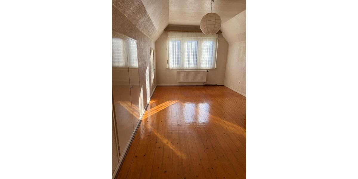 Einfamilienhaus Mengerskirchen - 6 Zimmer, 120 m&sup2;, 239.000&euro; | Angebot:25396964