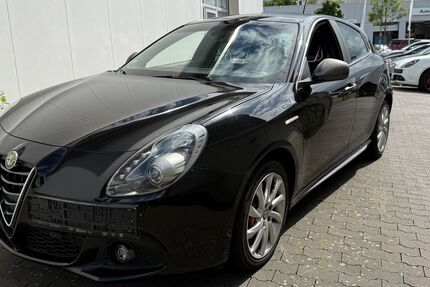 Alfa Romeo Giulietta 313.000 km 4.990 &euro; Giessen 35394