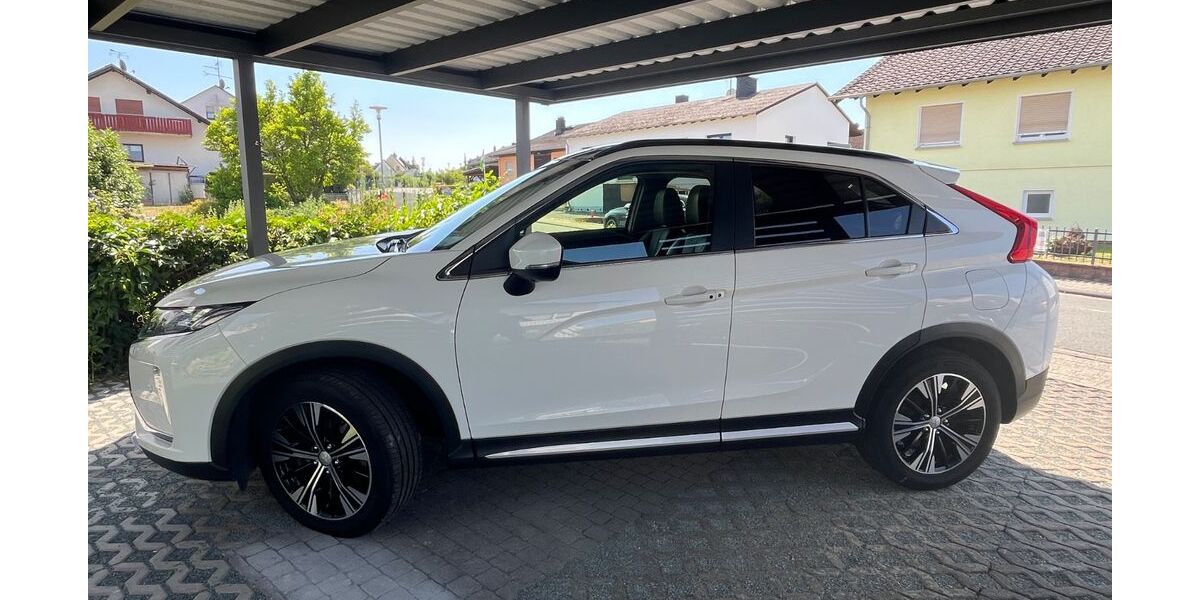 Mitsubishi Eclipse Cross 121.500 km 14.500 &euro; Solms 35606
