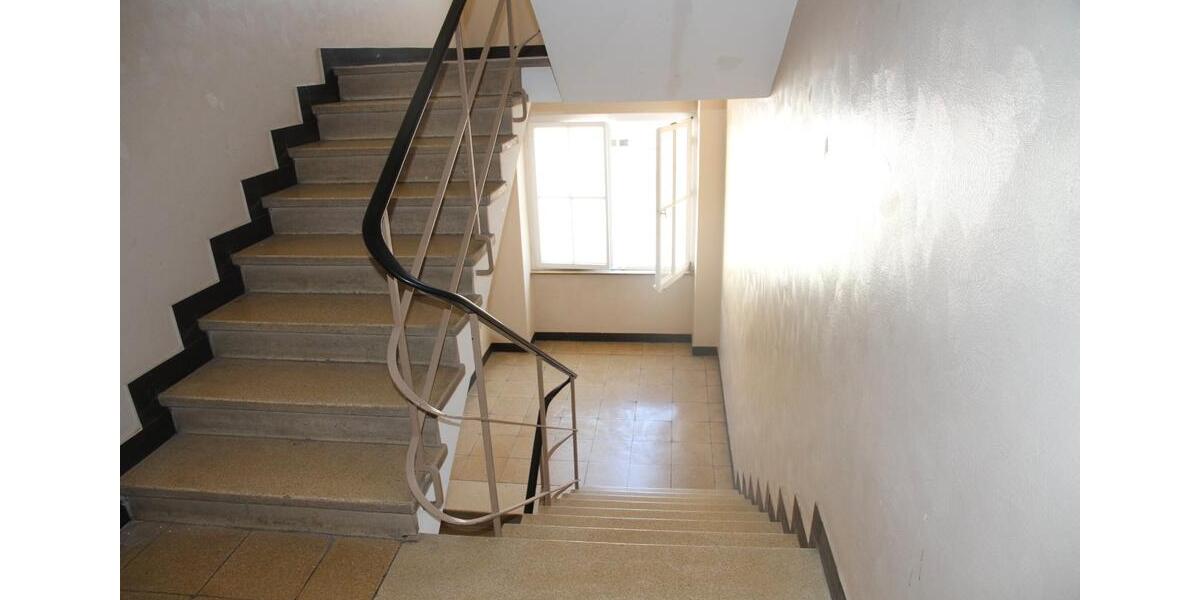 Etagenwohnung Gießen - 3 Zimmer, 88 m&sup2;, 1.115&euro; | Angebot:26533037