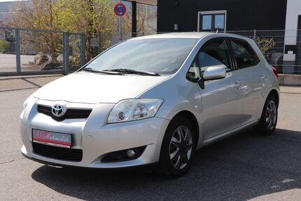 Toyota Auris 188.927 km 4.490 &euro; Lollar 35457