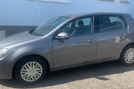 VW Golf 282.000 km 2.500 &euro; Biebertal 35444