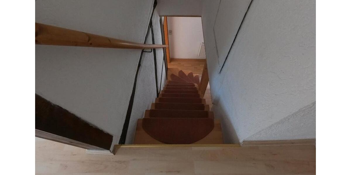 Etagenwohnung Leun - 3 Zimmer, 85 m&sup2;, 83.000&euro; | Angebot:26412599