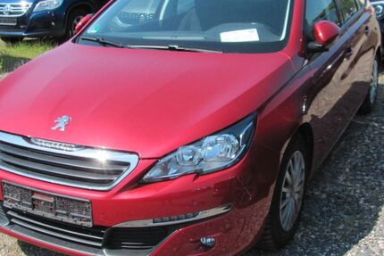 Peugeot 308 84.000 km 7.500 &euro; Pohlheim 35415