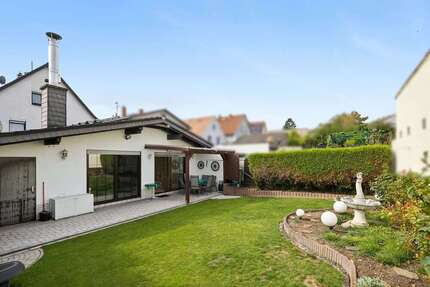 Haus Bad Nauheim - 8 Zimmer, 261 m&sup2;, 879.000&euro; | Angebot:24362731