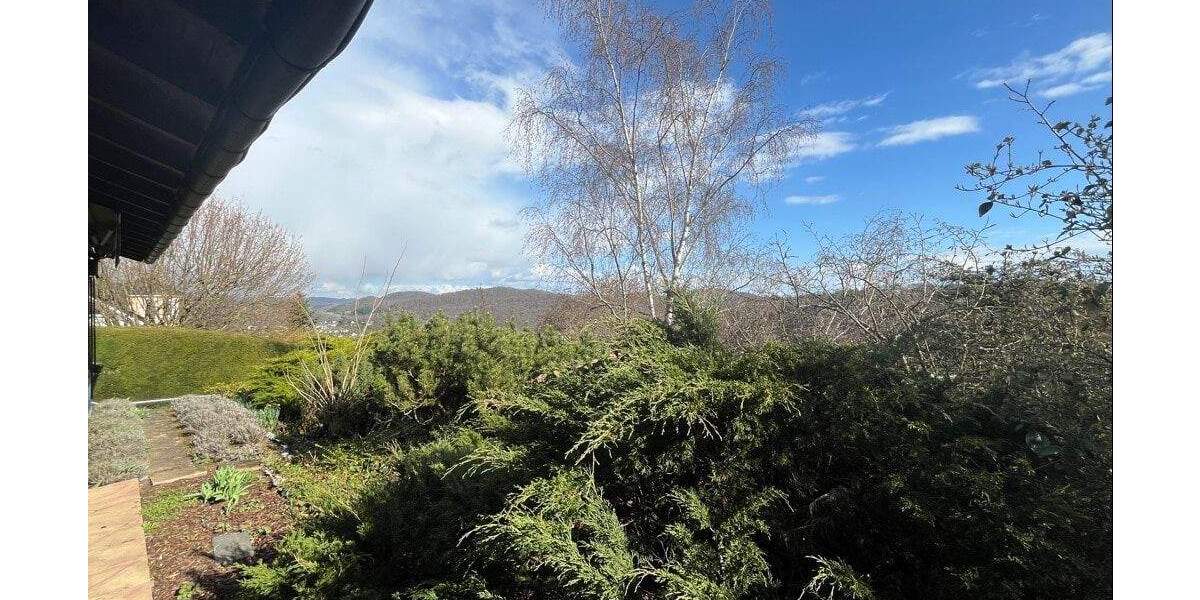 Einfamilienhaus Dillenburg - 7 Zimmer, 131 m&sup2;, 369.000&euro; | Angebot:25667771