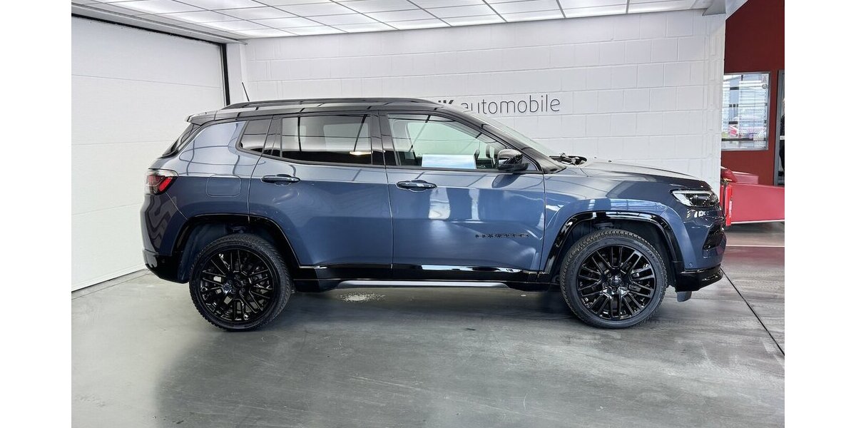 Jeep Compass 1.5L S Mild-Hybrid 48V FWD LED 360 Cam 31.150 km 22.880 &euro; Lich 35423