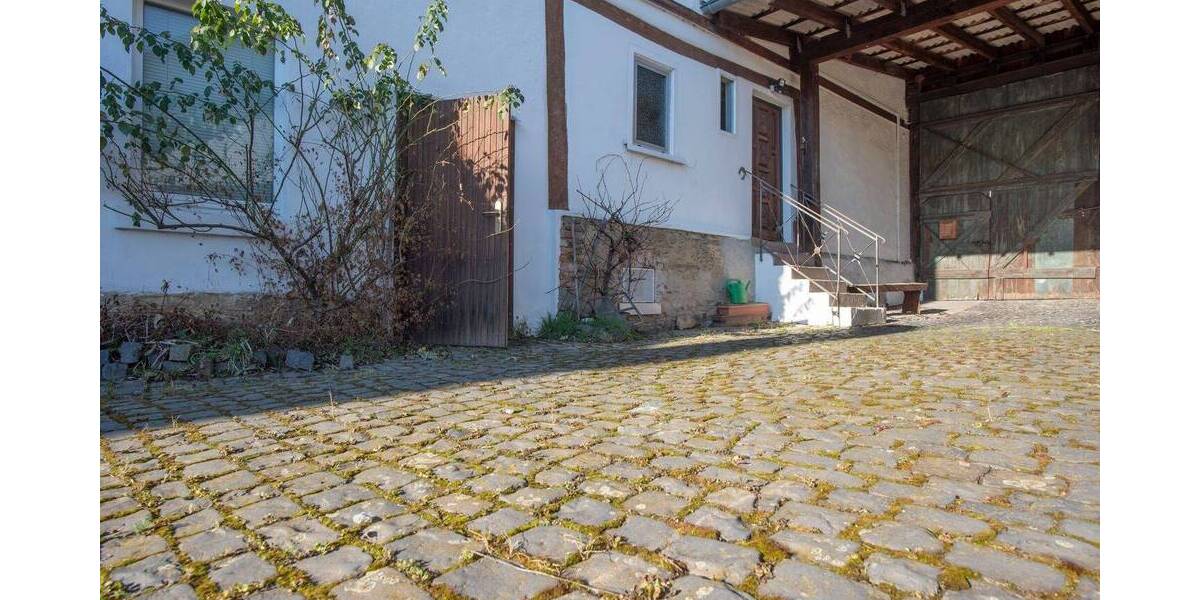 Einfamilienhaus Langgöns Oberkleen - 8 Zimmer, 227 m&sup2;, 295.000&euro; | Angebot:25695733