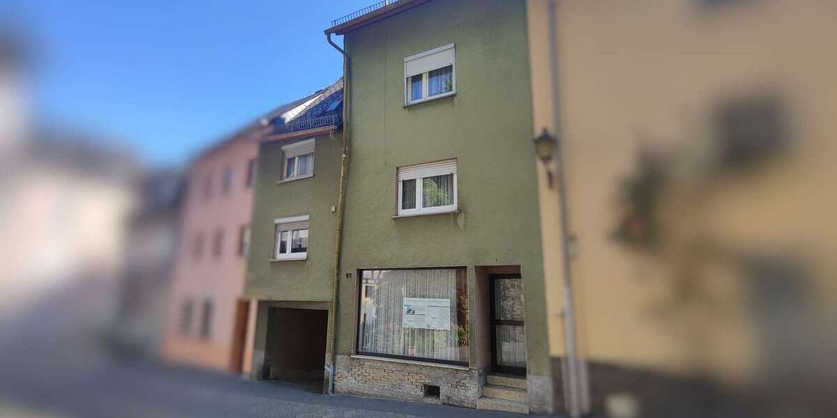 Einfamilienhaus Runkel - 6 Zimmer, 103 m&sup2;, 98.000&euro; | Angebot:25472465