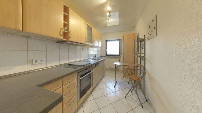 Einfamilienhaus Solms Oberndorf - 7 Zimmer, 224 m&sup2;, 400.000&euro; | Angebot:25662020