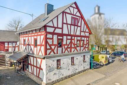 Haus Beselich - 3.5 Zimmer, 139 m&sup2;, 179.000&euro; | Angebot:26083207