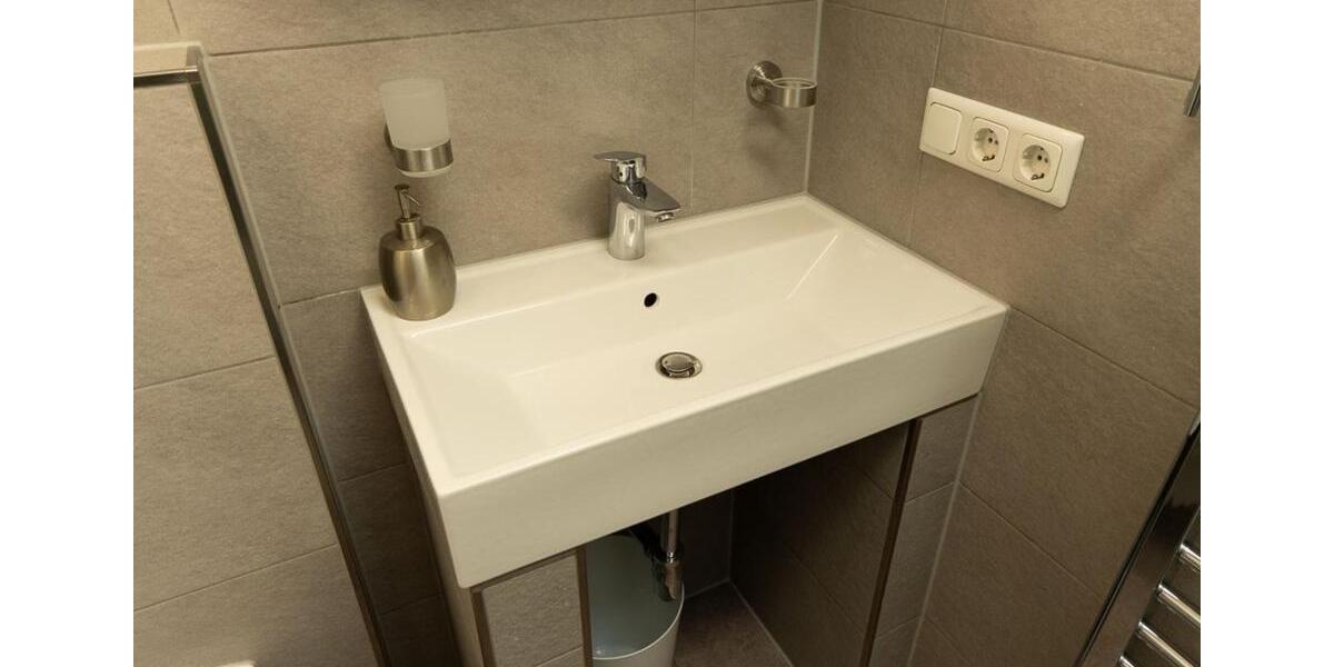 Dachgeschoßwohnung Gießen Allendorf - 1 Zimmer, 65 m&sup2;, 1.200&euro; | Angebot:25378025