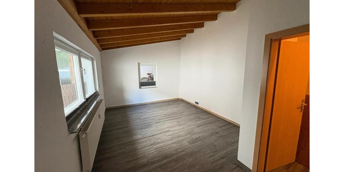 Terrassenwohnung Lich - 2 Zimmer, 80 m&sup2;, 580&euro; | Angebot:26285059