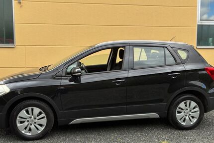 Suzuki (SX4) S-Cross 70.000 km 9.700 &euro; Wetzlar 35578