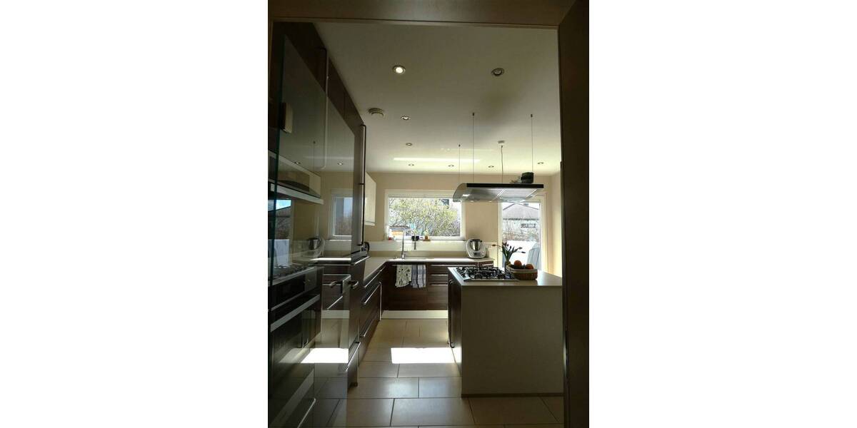 Einfamilienhaus Usingen - 6 Zimmer, 170 m&sup2;, 1.049.000&euro; | Angebot:26259076