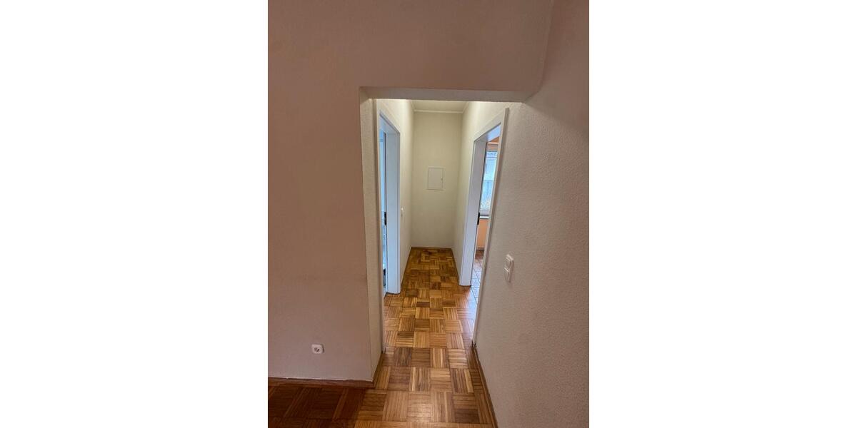 Erdgeschoßwohnung Waldsolms - 2 Zimmer, 62 m&sup2;, 820&euro; | Angebot:25479981