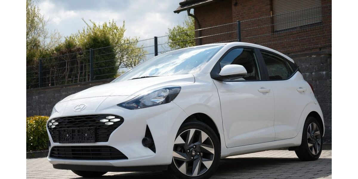Hyundai i10 26.000 km 15.780 &euro; Haiger 35708