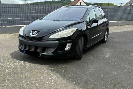 Peugeot 308 100.000 km 3.600 &euro; STAUFENBERG 35460