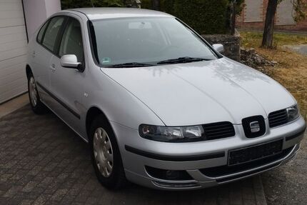 Seat Leon 107.000 km 2.700 &euro; Weilmünster 35789