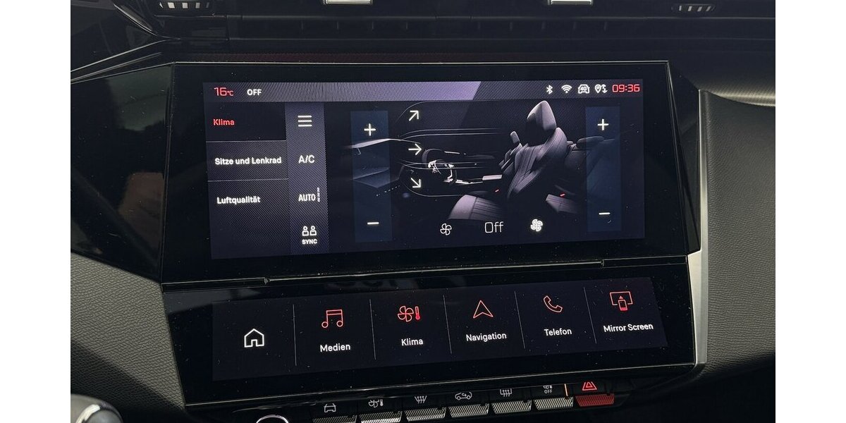 Peugeot 408 GT 130 PureTech EAT8 Focal Panodach 32.000 km 24.120 &euro; Lich 35423