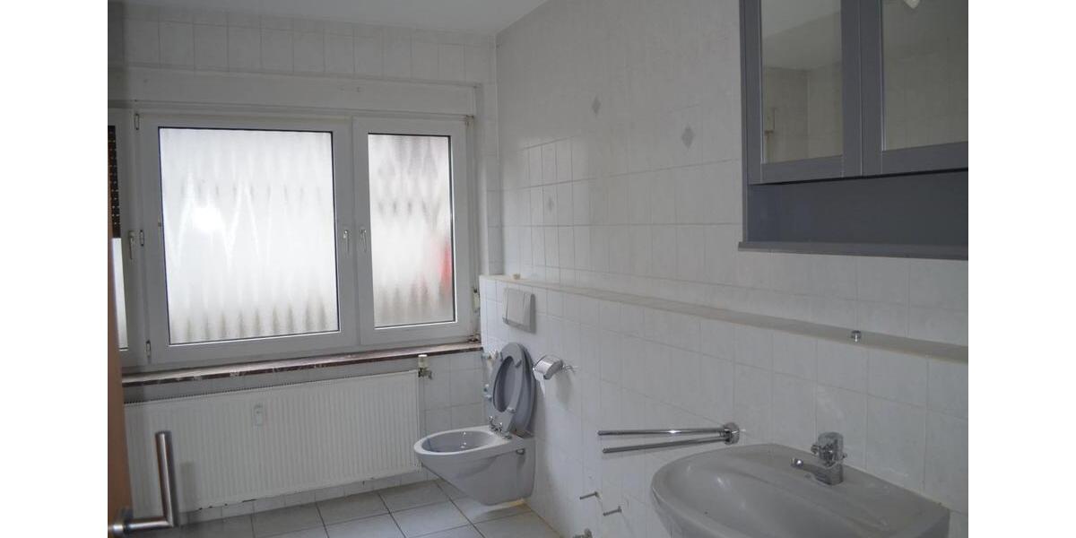 Erdgeschoßwohnung Grävenwiesbach - 4 Zimmer, 96 m&sup2;, 880&euro; | Angebot:26286136