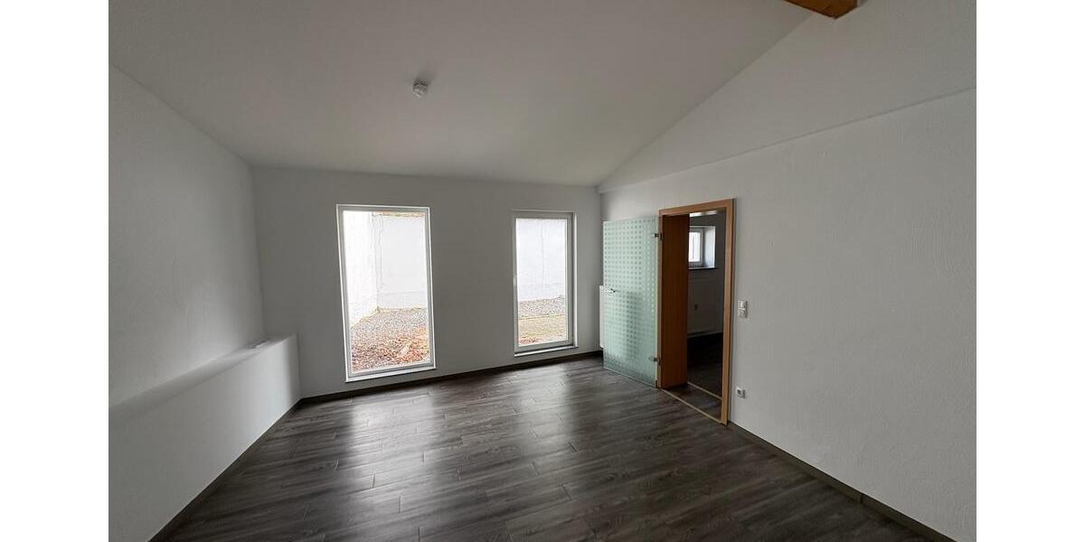 Terrassenwohnung Lich - 2 Zimmer, 80 m&sup2;, 580&euro; | Angebot:26285059