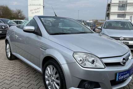 Opel Tigra 28.686 km 4.500 &euro; Münzenberg - Gambach 35516