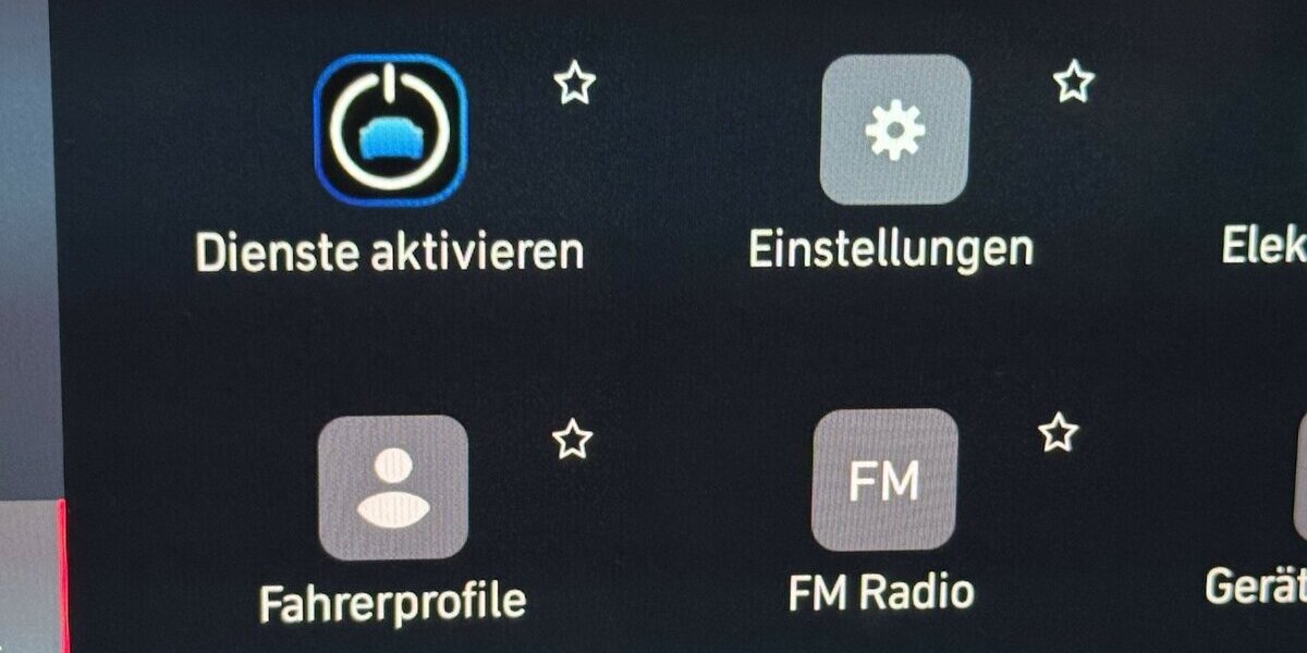 Fiat 500e Action Carplay Android Automatik 1.Hand 25.950 km 13.440 &euro; Lich 35423