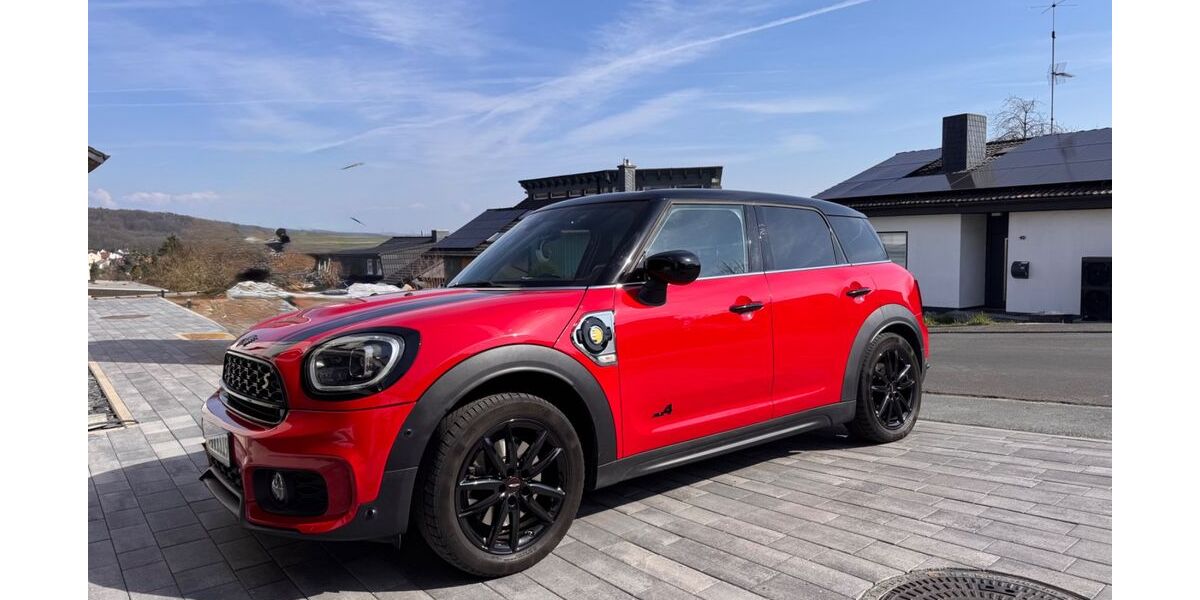 Mini Countryman SE (Cooper) 75.000 km 25.490 &euro; Wettenberg 35435
