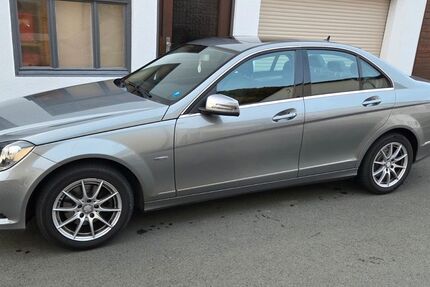 Mercedes-Benz C 220 218.000 km 7.700 &euro; Niederscheld 35687