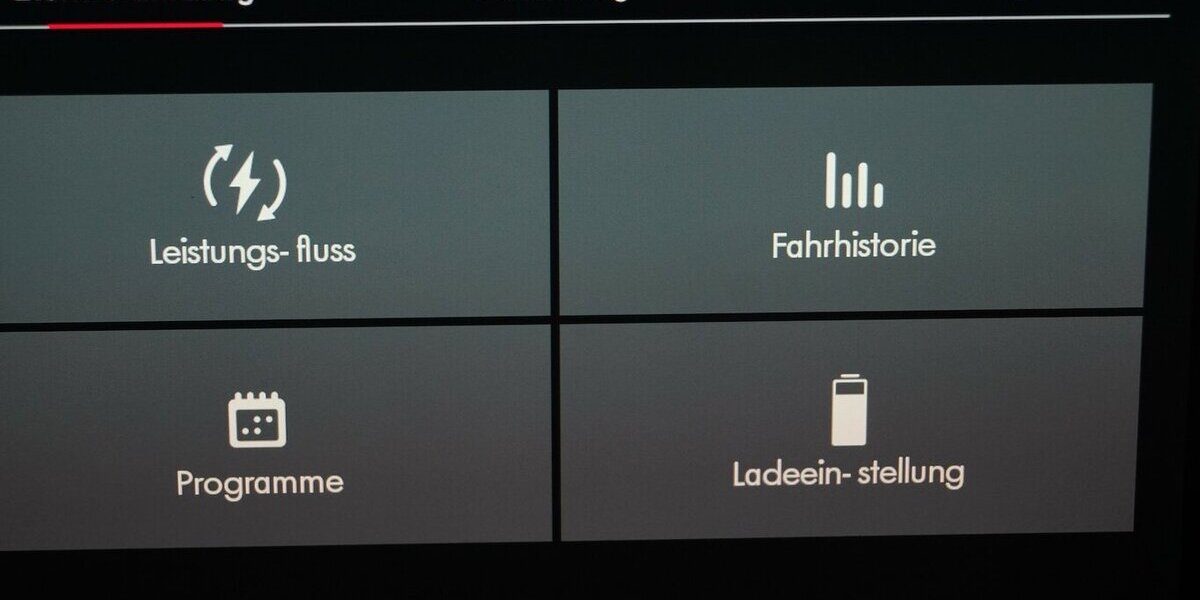 Fiat 500e Action Carplay Android Sitzheizung 38.100 km 12.680 &euro; Lich 35423