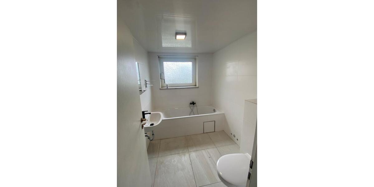 Einfamilienhaus Usingen - 8 Zimmer, 194 m&sup2;, 520.000&euro; | Angebot:27006058