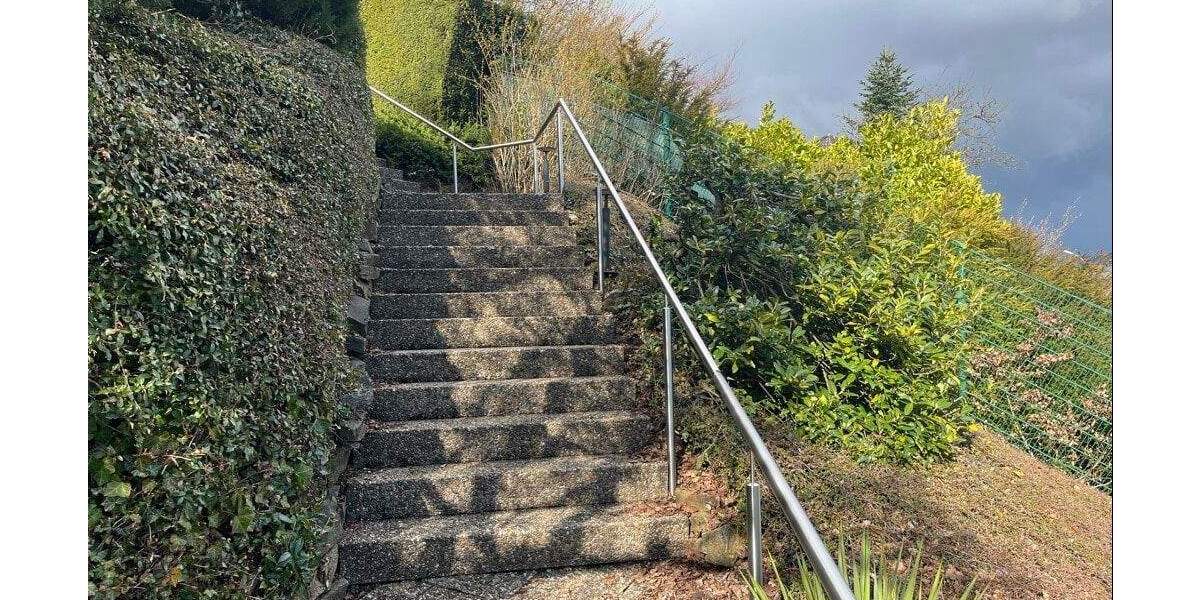 Einfamilienhaus Dillenburg - 7 Zimmer, 131 m&sup2;, 369.000&euro; | Angebot:25667771