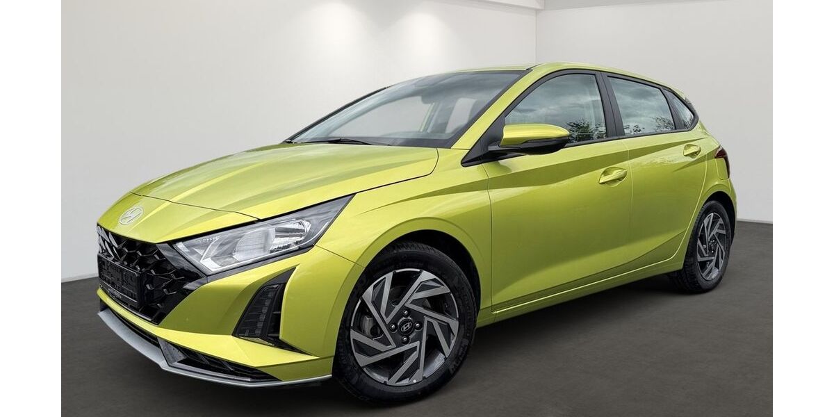 Hyundai i20 5.000 km 17.690 &euro; Dillenburg 35684
