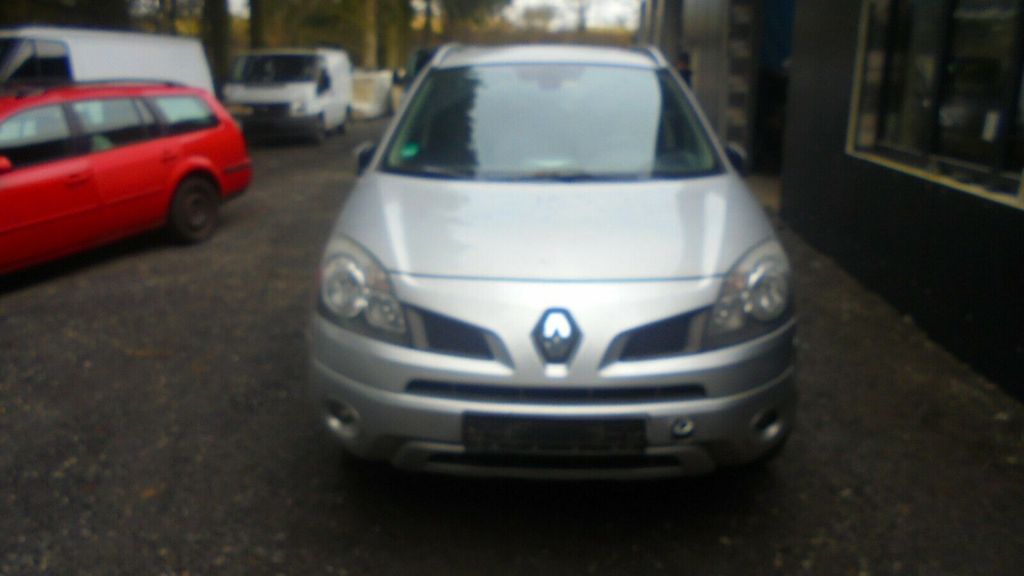 Renault Koleos 170.000 km 3.100 &euro; Hungen 35410